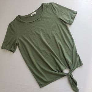 Green envy tee